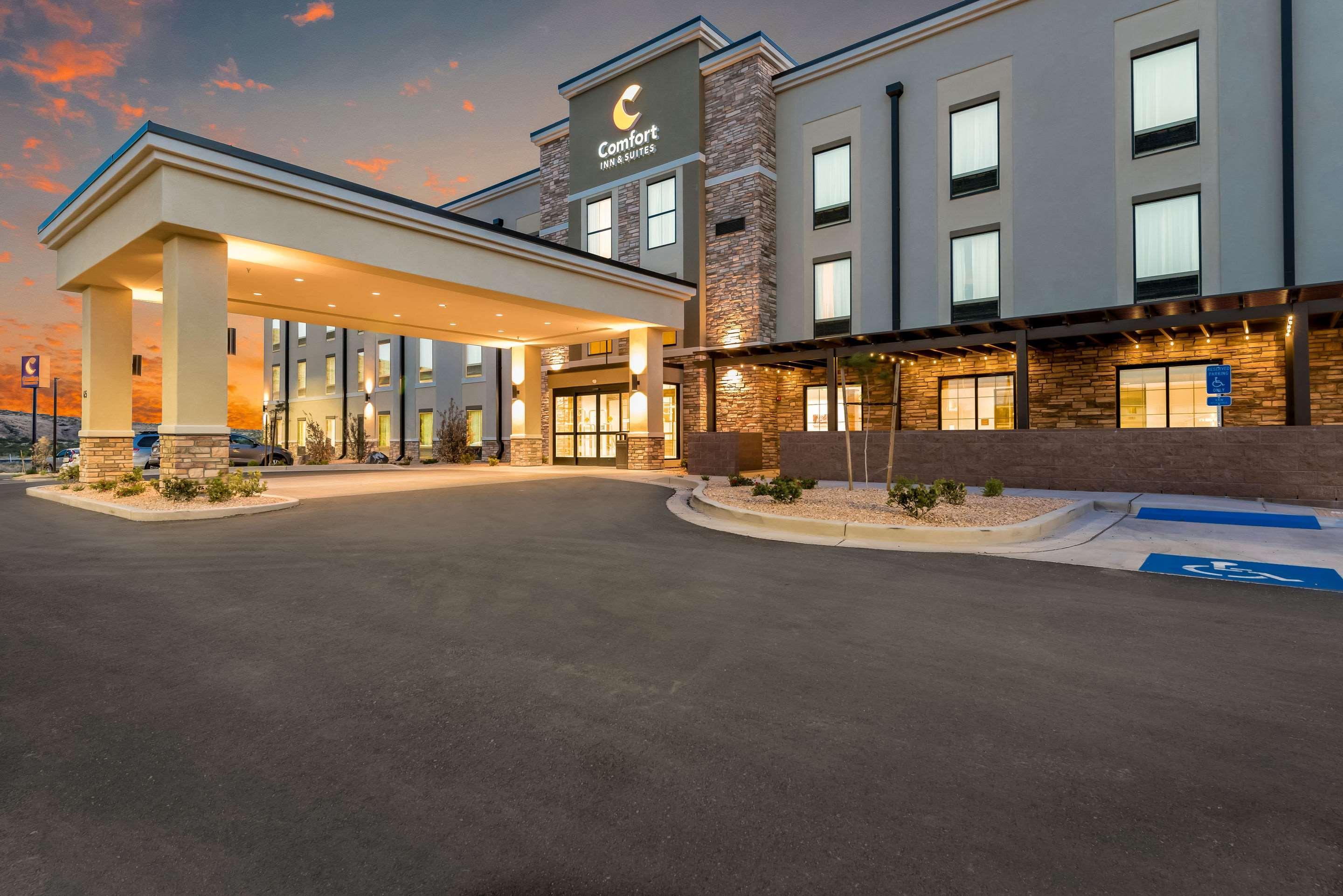 Comfort Inn & Suites Zion Park Area Hurricane Exteriér fotografie